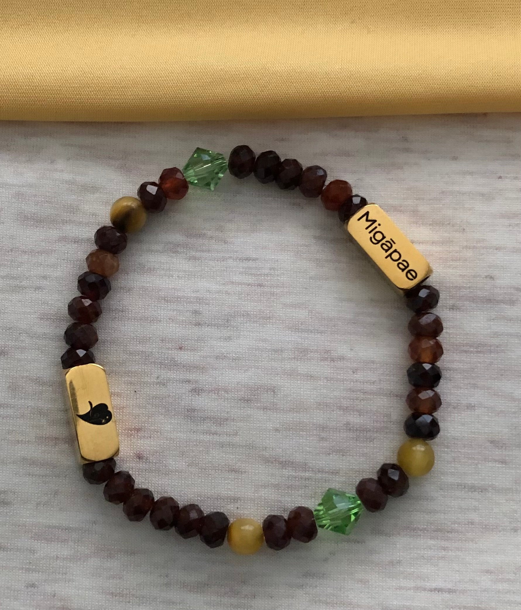 Migāpae bracelet